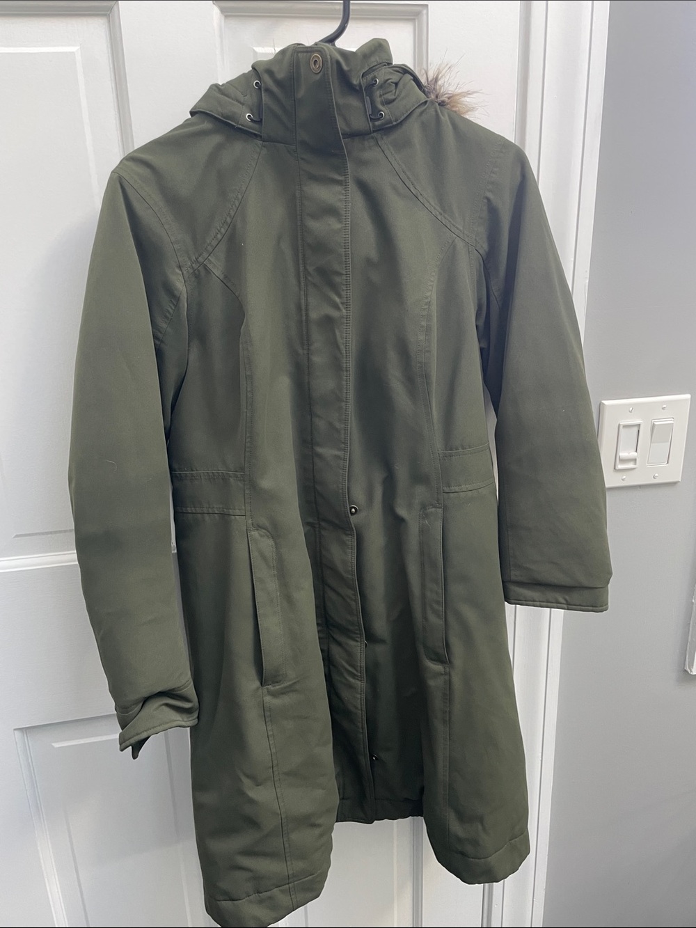 Marmot Olive Green women’s down Parka with Hood